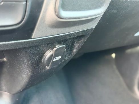 Used 2022 RAM 1500 Tradesman w/ Chrome Plus Package RWD image 30