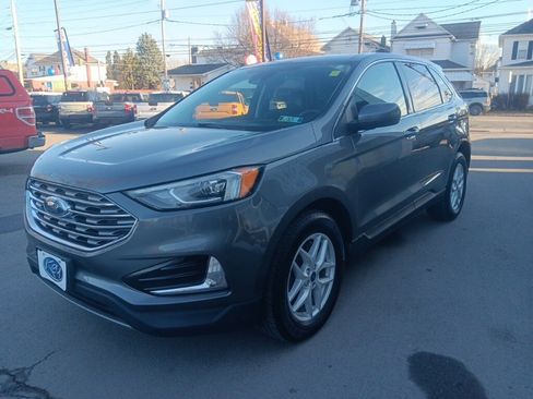 Used 2022 Ford Edge SEL image 5