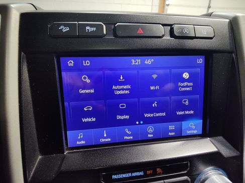 Used 2020 Ford F150 Lariat w/ Equipment Group 502A Luxury image 40