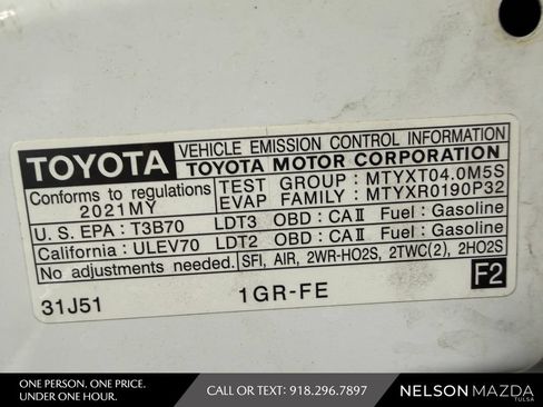 Used 2021 Toyota 4Runner SR5 Premium w/ Moonroof Package AWD/4WD image 49