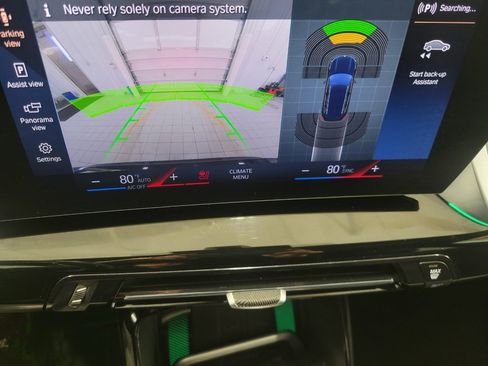 Used 2023 BMW X1 xDrive28i w/ Convenience Package image 14