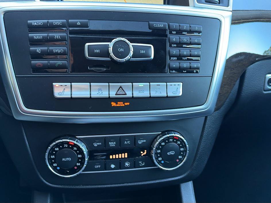 Used 2015 Mercedes-Benz GL 450 4MATIC image 38