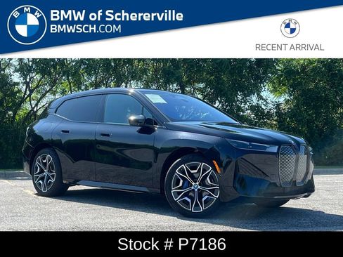 Used 2025 BMW iX xDrive50 AWD/4WD image 1
