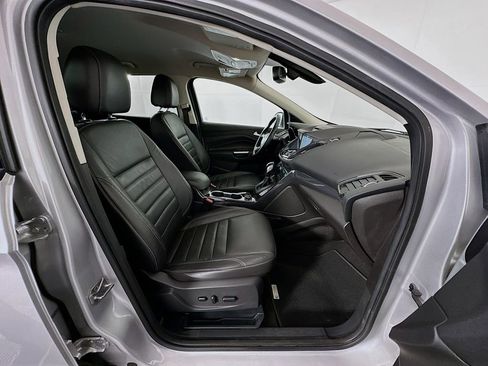 Used 2016 Ford Escape Titanium image 29