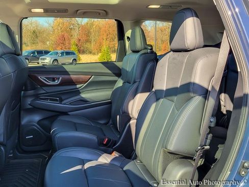Certified 2025 Subaru Ascent Touring image 11