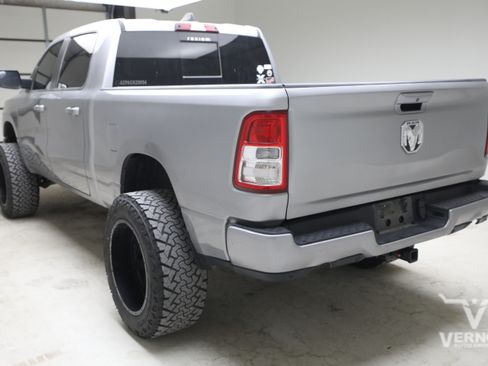 Used 2024 RAM 1500 Big Horn AWD/4WD image 3