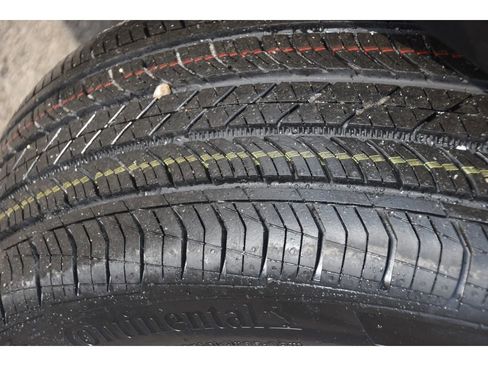 Certified 2023 Volvo S60 B5 Core w/ Climate Package image 11