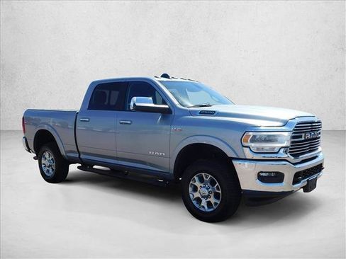 Used 2022 RAM 2500 Laramie AWD/4WD image 6