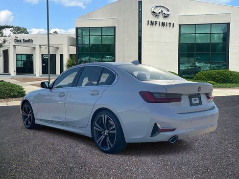 Used 2020 BMW 330i Sedan w/ Convenience Package image 4