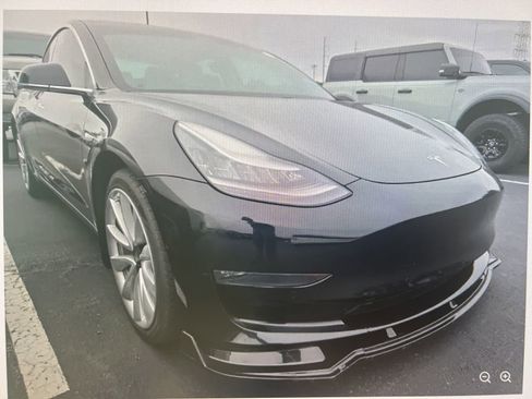 Used 2018 Tesla Model 3 Long Range AWD/4WD image 15
