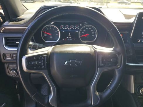 Used 2021 Chevrolet Suburban Z71 w/ Z71 Off-Road Package image 32