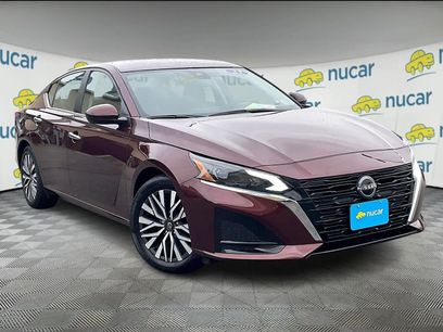 Certified 2023 Nissan Altima 2.5 SV