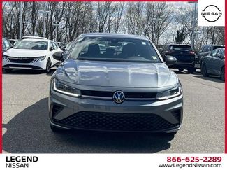 Used 2025 Volkswagen Jetta Sport FWD video 2