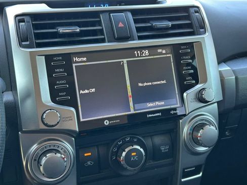 Used 2021 Toyota 4Runner SR5 Premium w/ Moonroof Package AWD/4WD image 33
