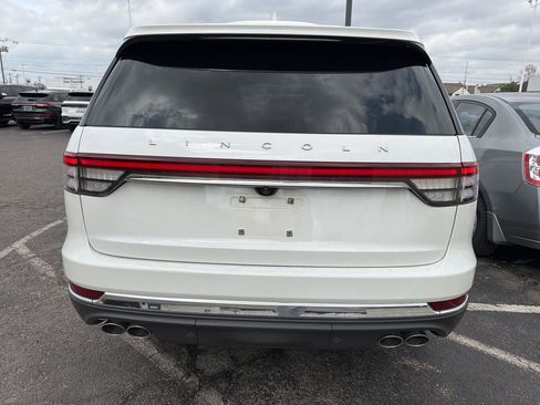 Used 2023 Lincoln Aviator Reserve w/ Equipment Group 201A image 9