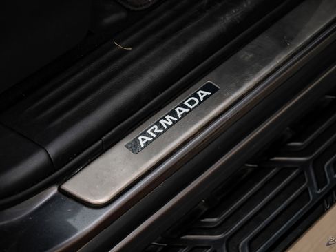 Used 2021 Nissan Armada SL w/ Captain's Chairs Package image 45