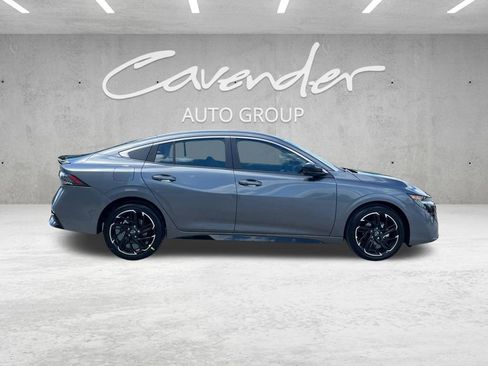 New 2026 Nissan Sentra SR FWD image 18