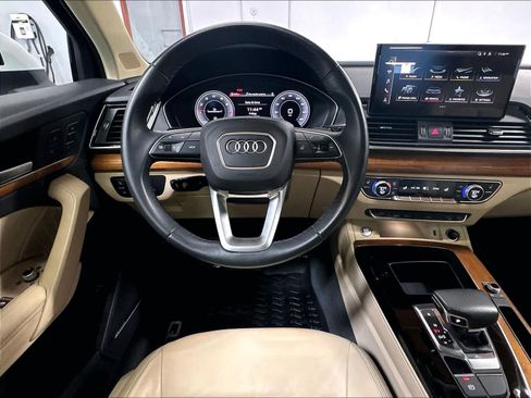 Used 2023 Audi Q5 2.0T Premium Plus w/ Premium Plus Package AWD/4WD image 8