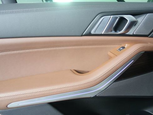 Certified 2025 BMW X5 xDrive40i image 13