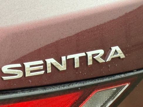 Certified 2024 Nissan Sentra SV image 10