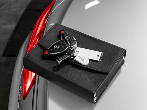 Used 2017 Mercedes-Benz S 63 AMG 4MATIC Cabriolet image 76