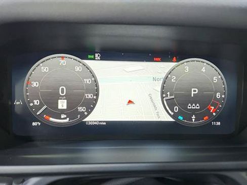 Used 2025 Land Rover Defender 110 S AWD/4WD image 14