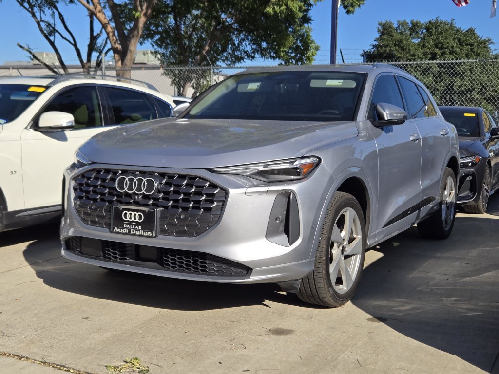 Used 2026 Audi Q5 Premium Plus w/ Premium Plus AWD/4WD image 6