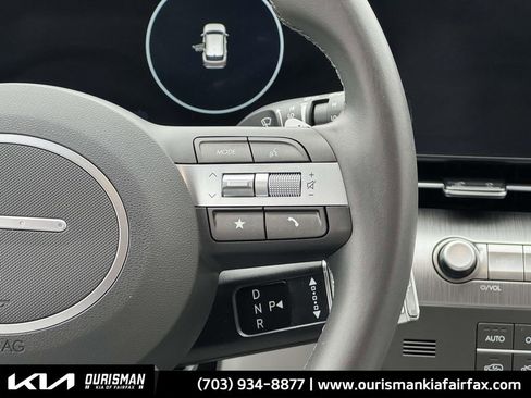 Used 2024 Hyundai Kona SEL w/ Convenience Package image 11