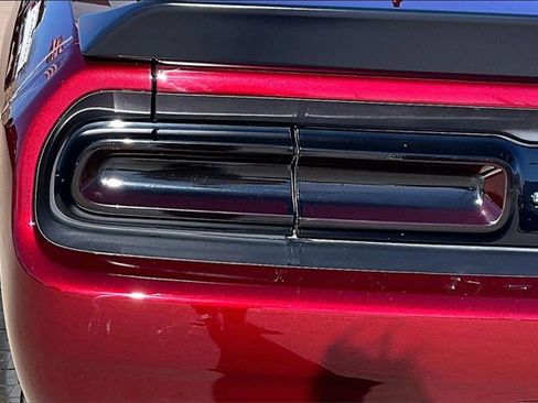 Used 2020 Dodge Challenger SRT Hellcat image 32