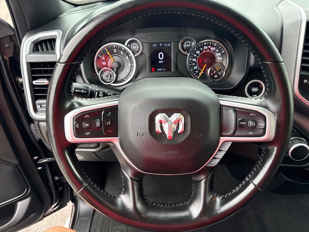 Used 2022 RAM 1500 Big Horn AWD/4WD image 10