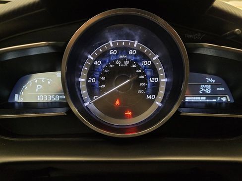 Used 2017 Toyota Yaris iA image 23