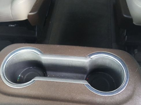 Used 2021 Chevrolet Tahoe LT image 19