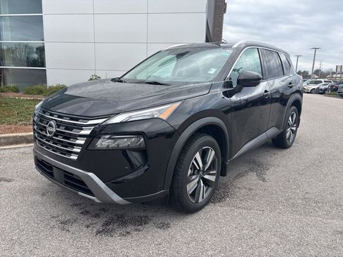 Used 2024 Nissan Rogue SL w/ SL Premium Package image 1