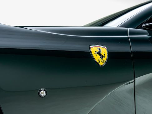 Used 2023 Ferrari 812 GTS RWD image 28