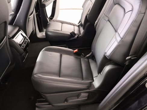 New 2026 Lincoln Aviator Reserve AWD/4WD image 12