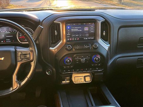 Used 2020 Chevrolet Silverado 1500 High Country w/ Safety Package II image 6