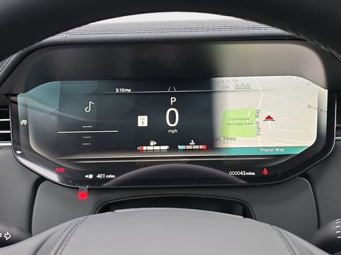 New 2026 Land Rover Range Rover SE image 19