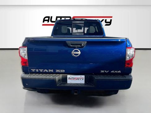 Used 2024 Nissan Titan SV w/ SV Convenience Package AWD/4WD image 6