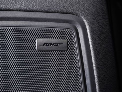 Certified 2026 Porsche Macan AWD/4WD image 27