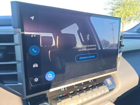 Used 2025 Toyota Tundra Limited image 20