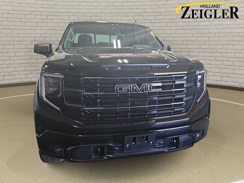 Used 2024 GMC Sierra 1500 Elevation w/ Preferred Package AWD/4WD image 2