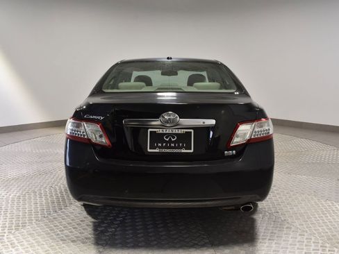 Used 2010 Toyota Camry Hybrid image 4