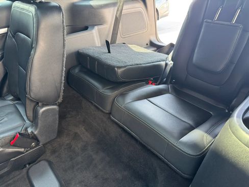 Used 2016 Ford Explorer Limited w/ Equipment Group 301A AWD/4WD image 26