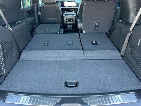 New 2026 Chevrolet Tahoe Premier image 16