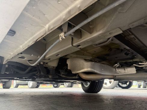 Used 2019 Dodge Grand Caravan SE FWD image 30