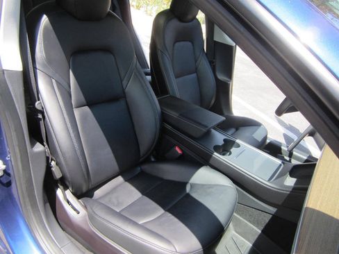 Used 2022 Tesla Model 3 RWD image 21