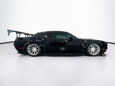 Used 2023 Dodge Challenger R/T Scat Pack RWD image 6