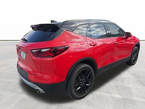 Used 2020 Chevrolet Blazer LT image 3