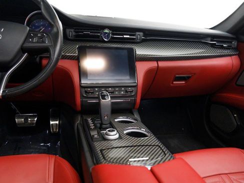 Used 2020 Maserati Quattroporte S GranSport image 22