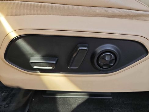 Used 2021 Jeep Grand Cherokee L Limited image 18